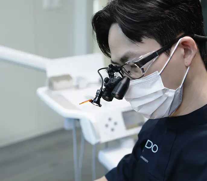 서울심도치과의원 | 앞니 임플란트 치료