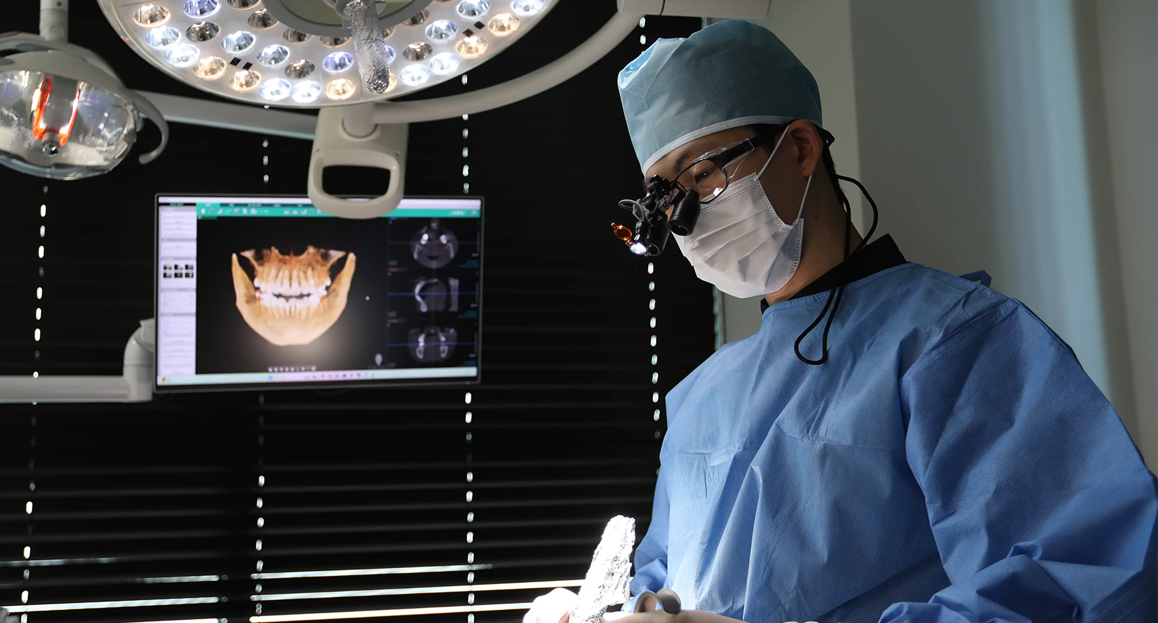 서울심도치과의원 | 심도치과는 자연치아 보존을 모든 진료의 최우선 가치로 삼습니다.